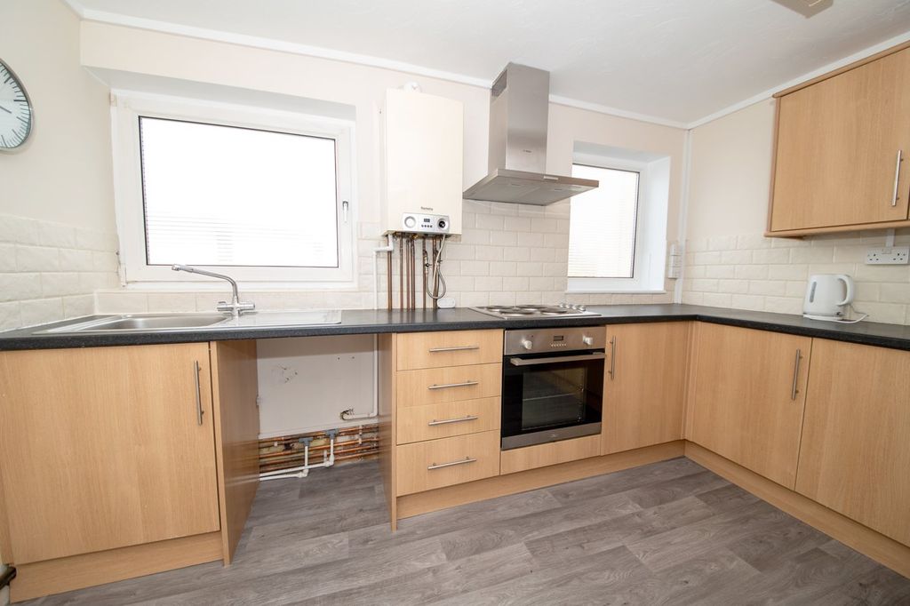 Additional image 9 of 2 bed flat for saleLink Road, Newbury RG14