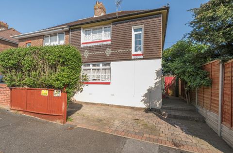 Hadleigh Road, Portsmouth, Hampshire PO6