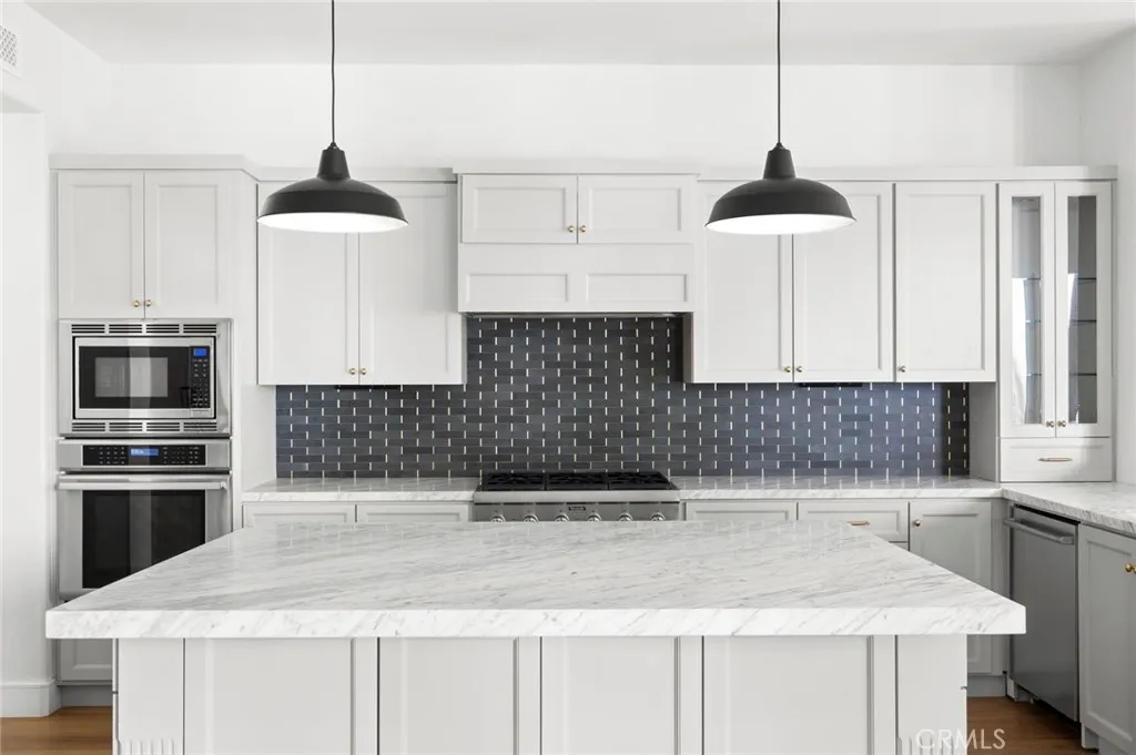Additional image 91 of 15 Seabluff, Newport Beach, CA 92660