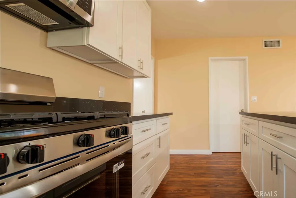 Additional image 55 of 7630 Minstrel Ave, Canoga Park, CA 91304