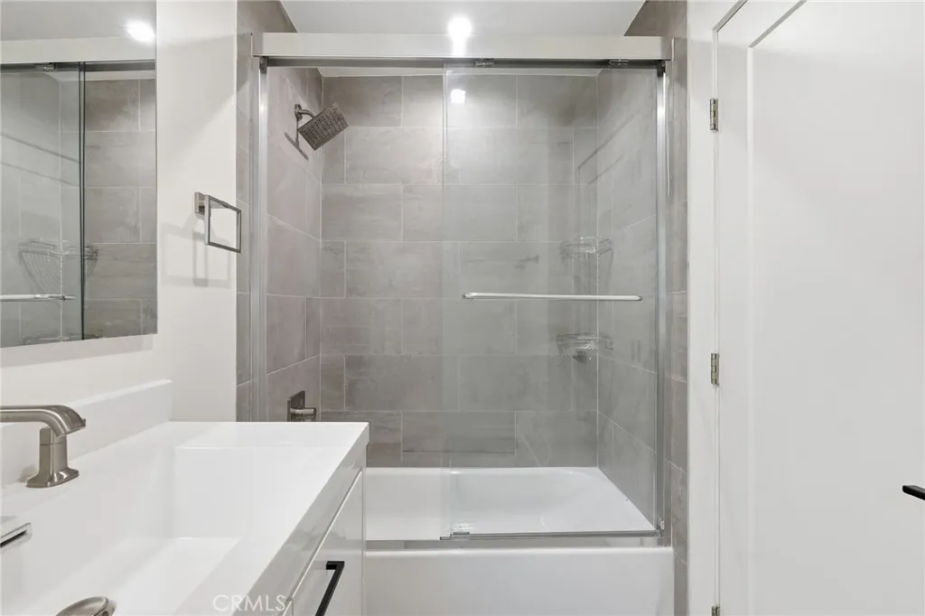 Additional image 23 of 12101 Gerald Ave, Granada Hills, CA 91344