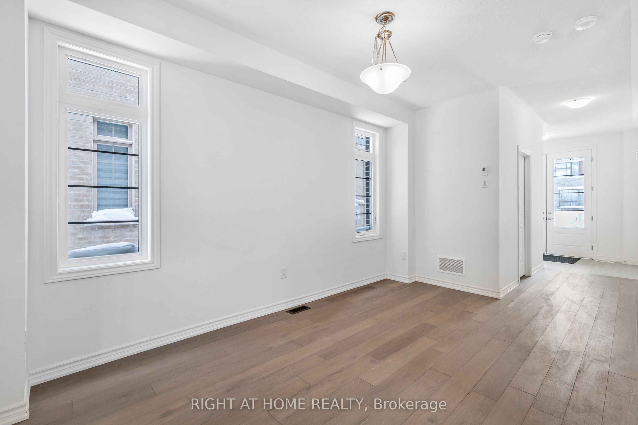 Additional image 6 of 8 Daisy Street, Springwater, ON, L9X 2C5