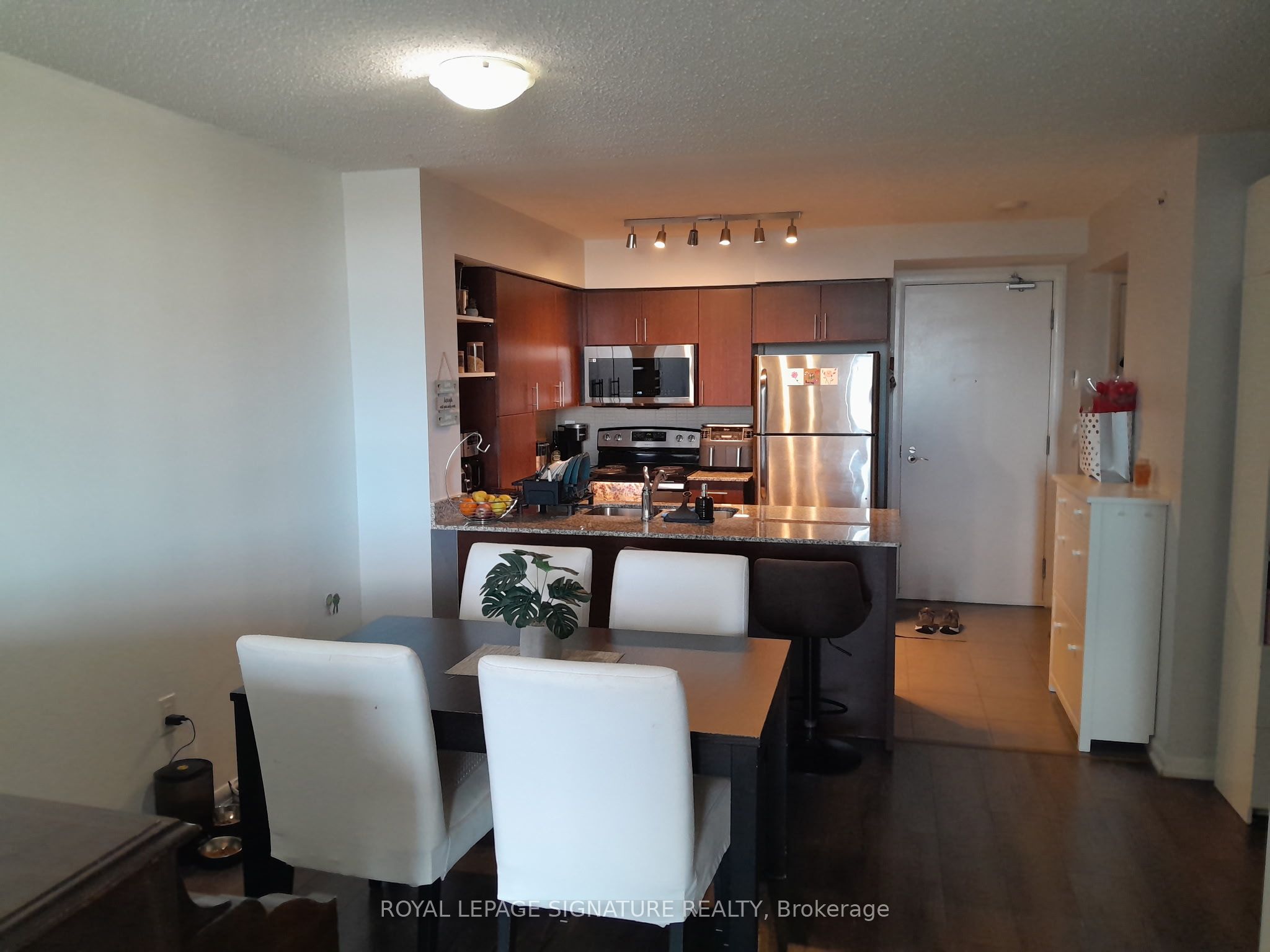 Additional image 4 of 311-800 Lawrence Avenue W, Toronto, ON, M6A 0B1