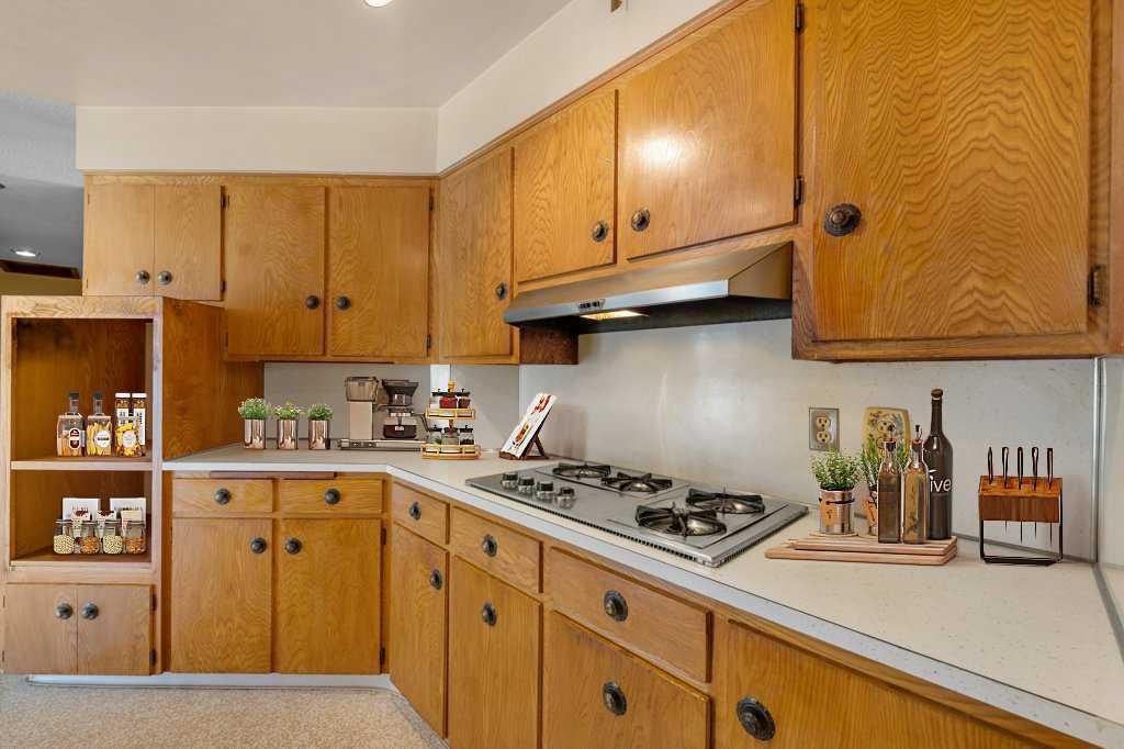 Additional image 5 of 4207 Brisebois Drive NW, Calgary, AB, T2L 2G1