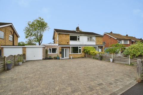 Brighton Avenue, Wigston, Leicestershire LE18