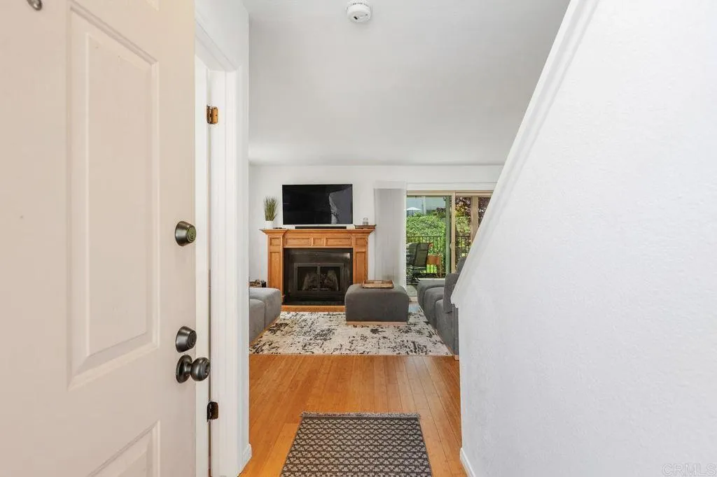 Additional image 3 of 6551 Calle Valperizo, Carlsbad, CA 92009