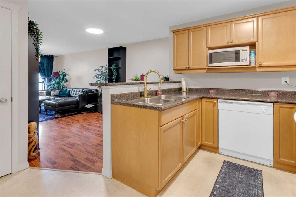 Additional image 5 of 302-1833 11 Avenue SW, Calgary, AB, T3C0N7