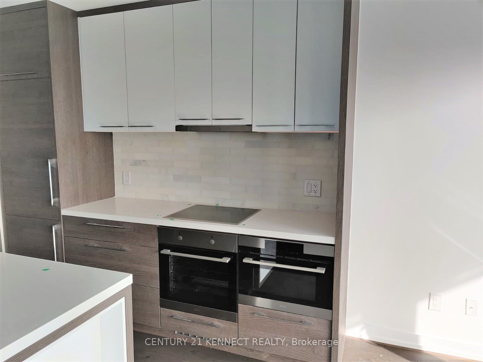 Additional image 4 of 4309-488 University Avenue, Toronto, ON, M5G 1X3