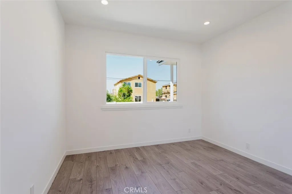 Additional image 18 of 10408 El Dorado Avenue, Pacoima, CA 91331