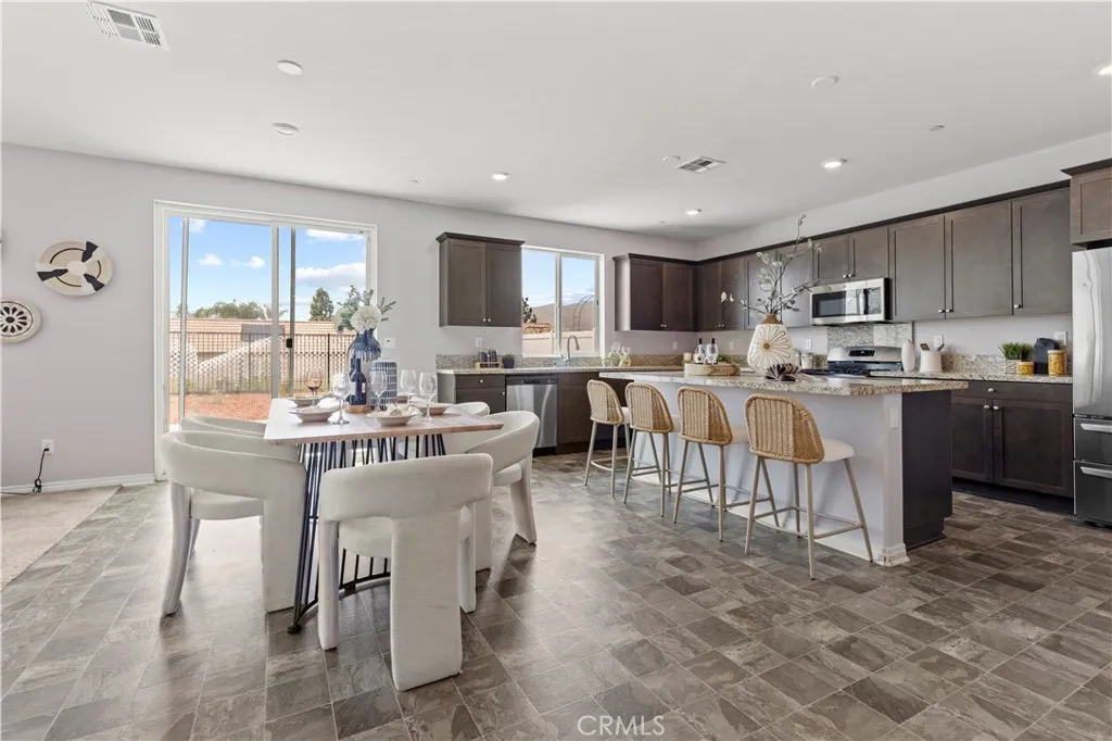 2957 Flagstaff Dr, Jurupa Valley, CA 92509