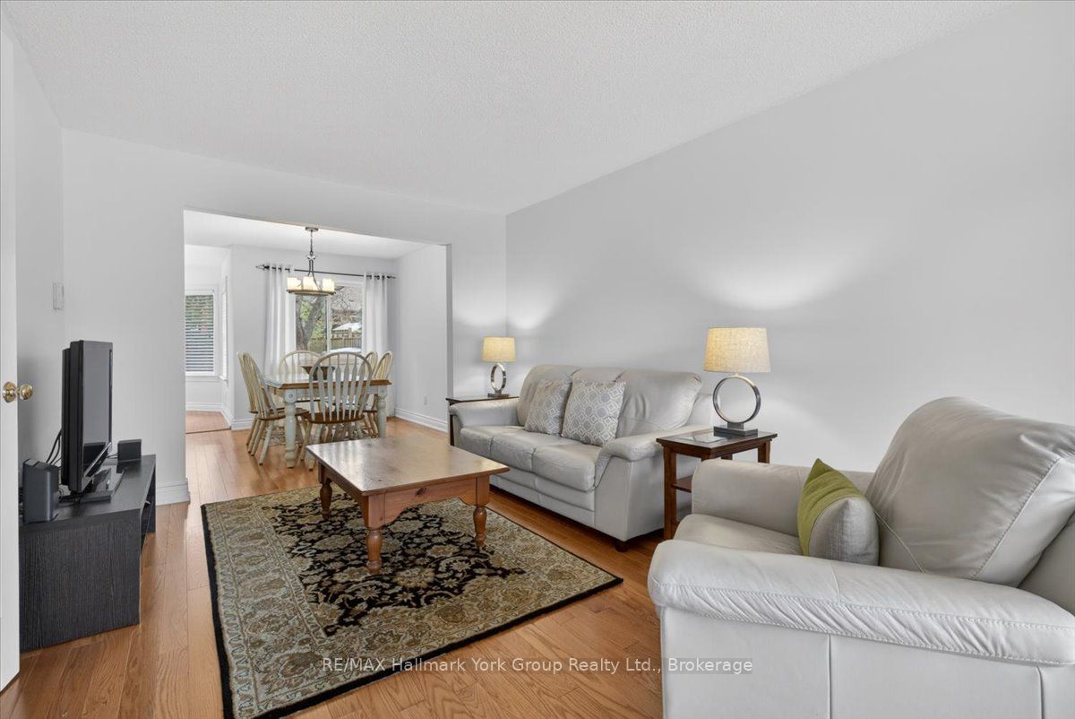 Additional image 5 of 50 Mcleod Drive, Aurora, ON, L4G 5E8