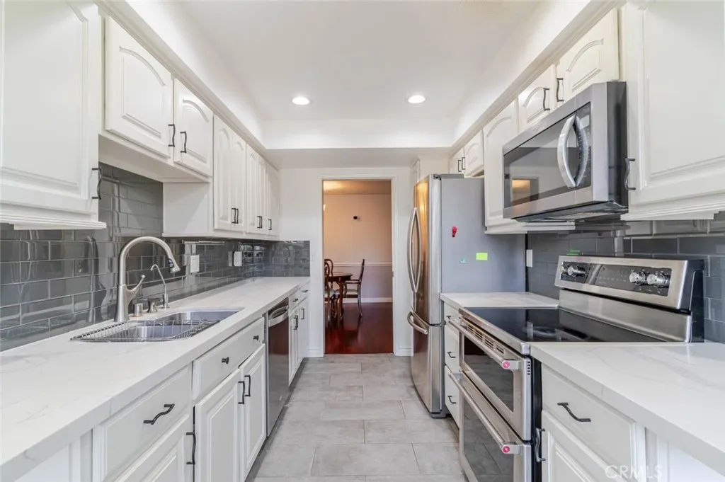 Additional image 51 of 750 S Spaulding Avenue Unit 129, Los Angeles, CA 90036