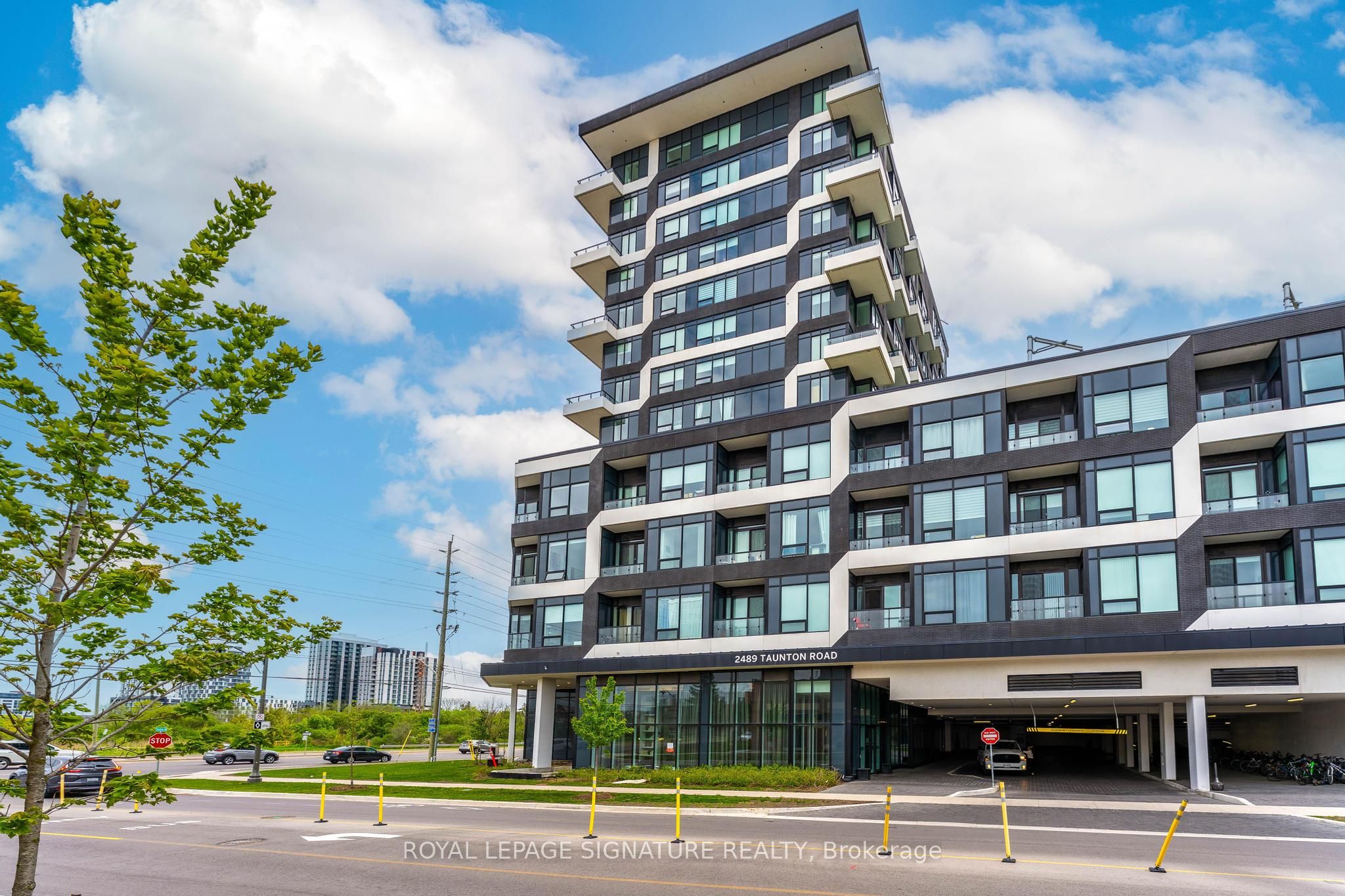 917-2489 Taunton Road, Oakville, ON, L6H 3R9