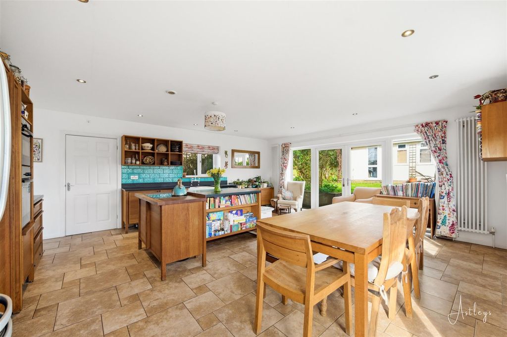 Additional image 2 of 4 bed detached house for saleCambridge Road, Langland, Swansea SA3