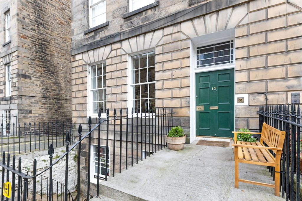 Additional image 3 of 4 bed flat for saleScotland Street, New Town, Edinburgh EH3