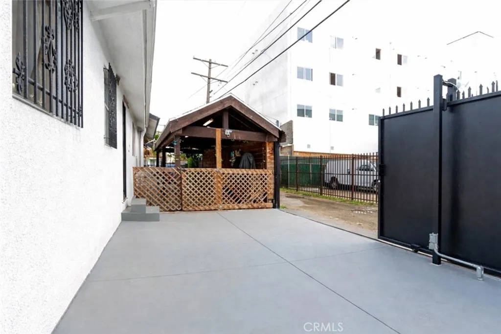 Additional image 40 of 316 W 73rd St, Los Angeles, CA 90003