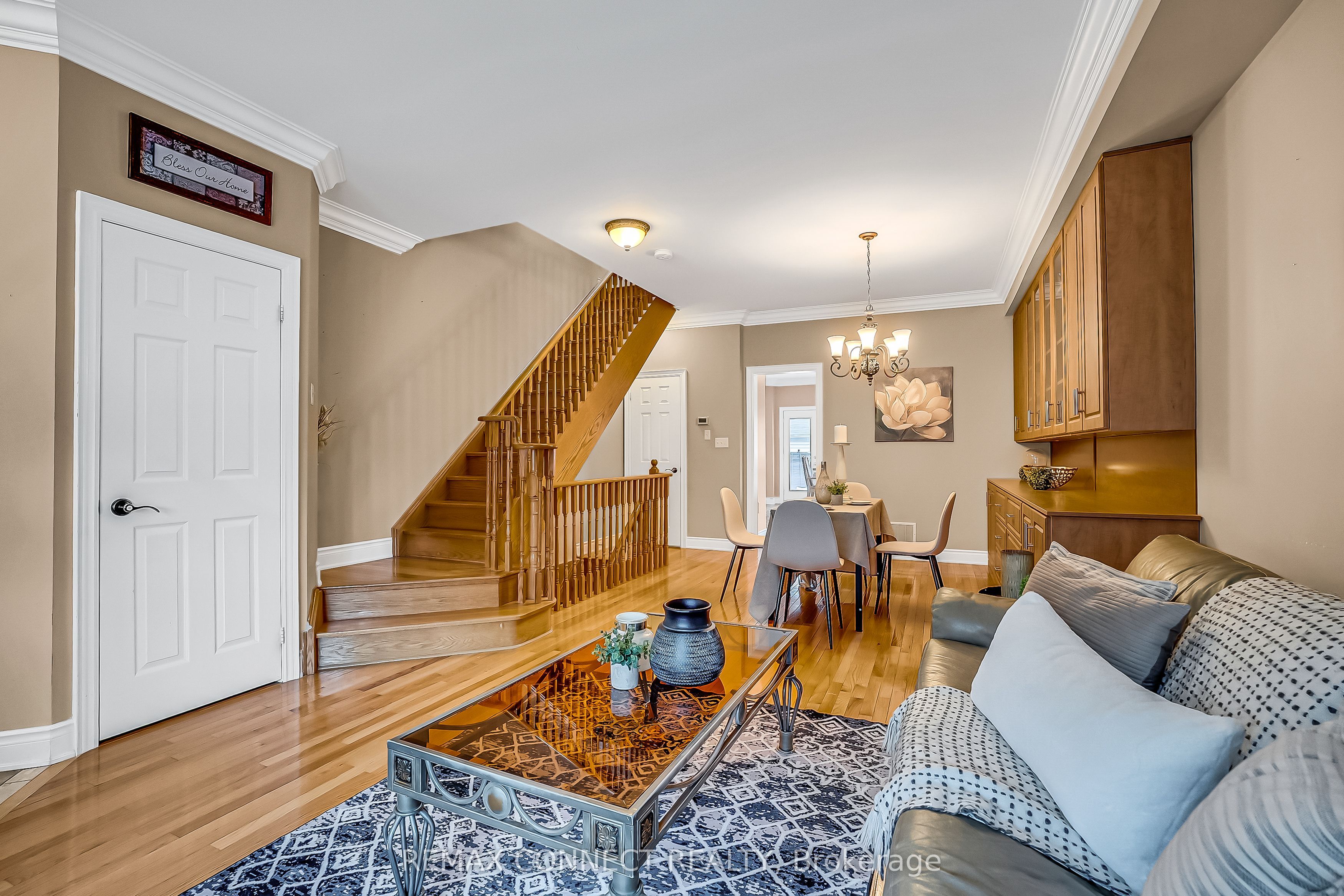 Additional image 6 of 5 Terceira Circle, Toronto, ON, M6N 5J3