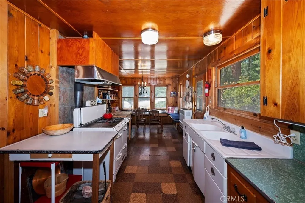 Additional image 59 of 4 Lakeview Track, Fawnskin, CA 92333