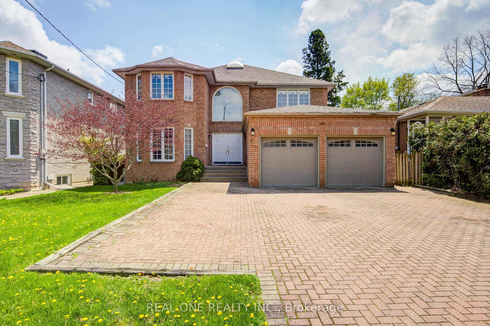 261 Mckee Avenue, Toronto, ON, M2N 4E2