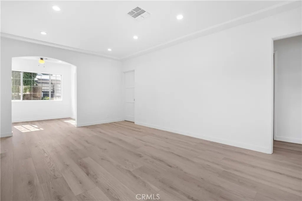 Additional image 15 of 11351 Bessemer Street, North Hollywood, CA 91606