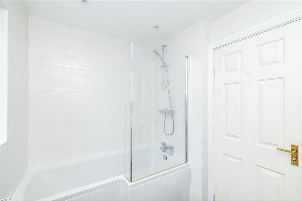 Additional image 24 of 4 bed detached house for saleWoodland Park, Oulton, Leeds LS26