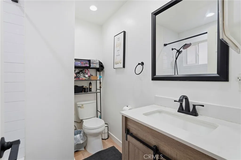 Additional image 22 of 1104 E 111th Drive, Los Angeles, CA 90059