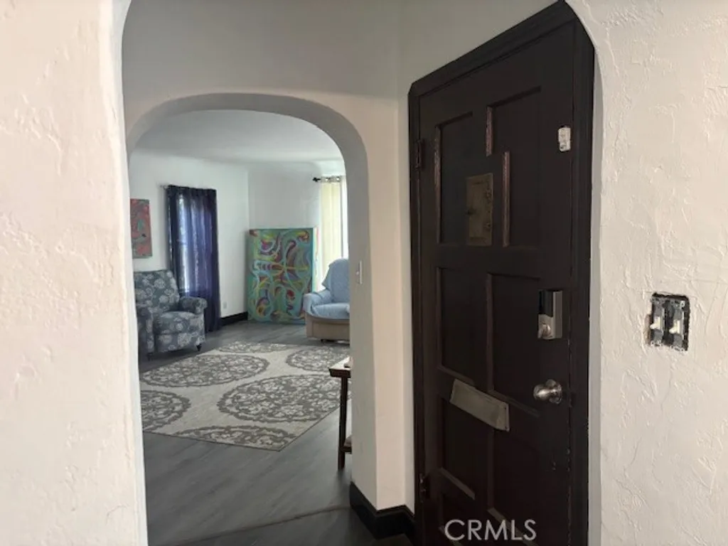 Additional image 3 of 2196 N Orange Grove Avenue, Pomona, CA 91768
