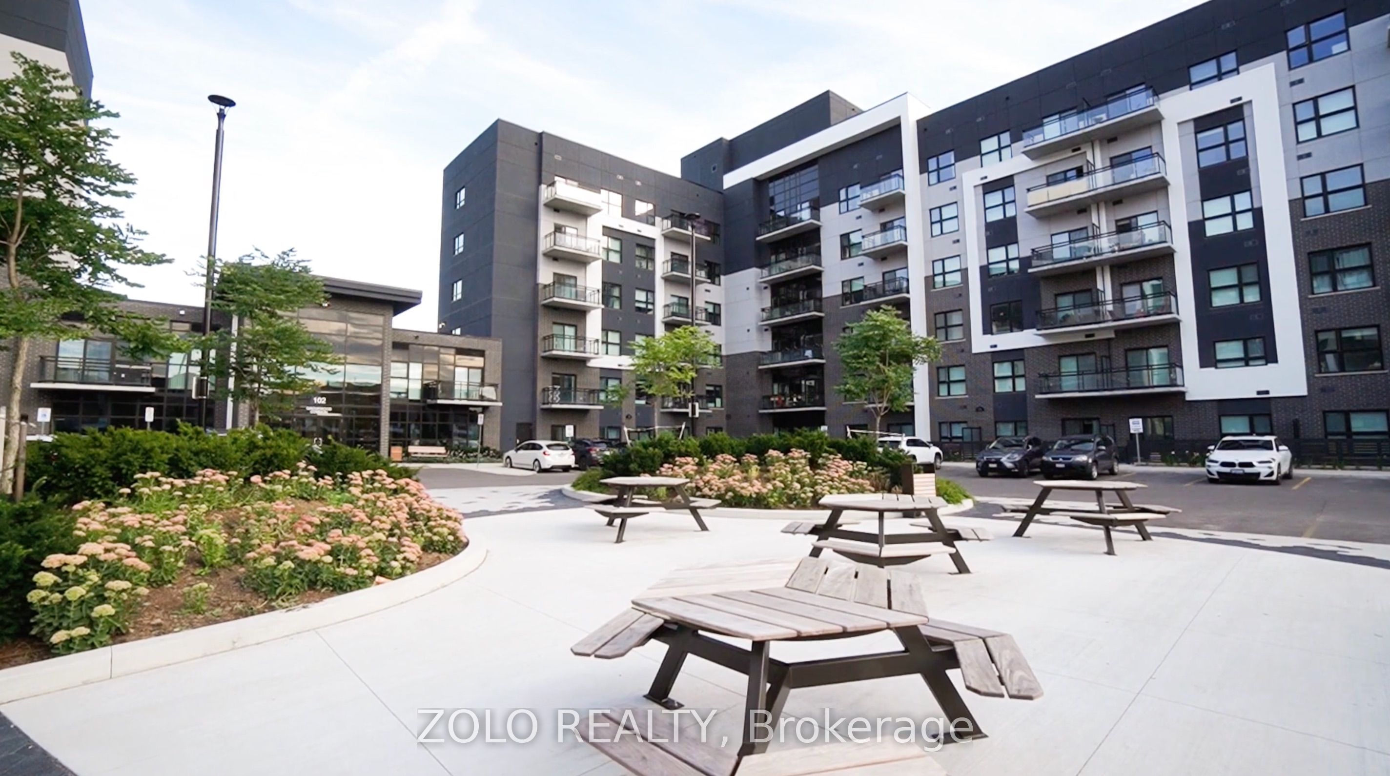 634-102 Grovewood Common, Oakville, ON, L6H 0X2