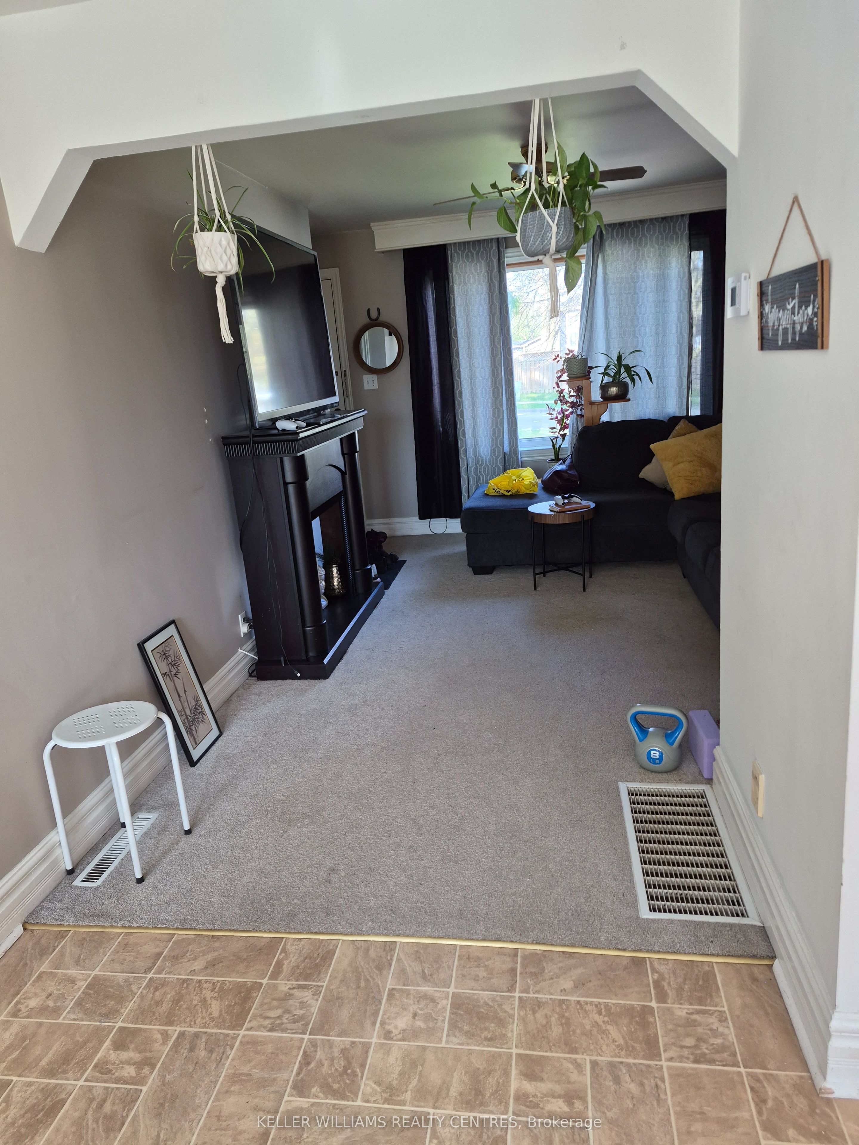 Additional image 3 of Upper-185 Newton Street, Newmarket, ON, L3Y 3K6