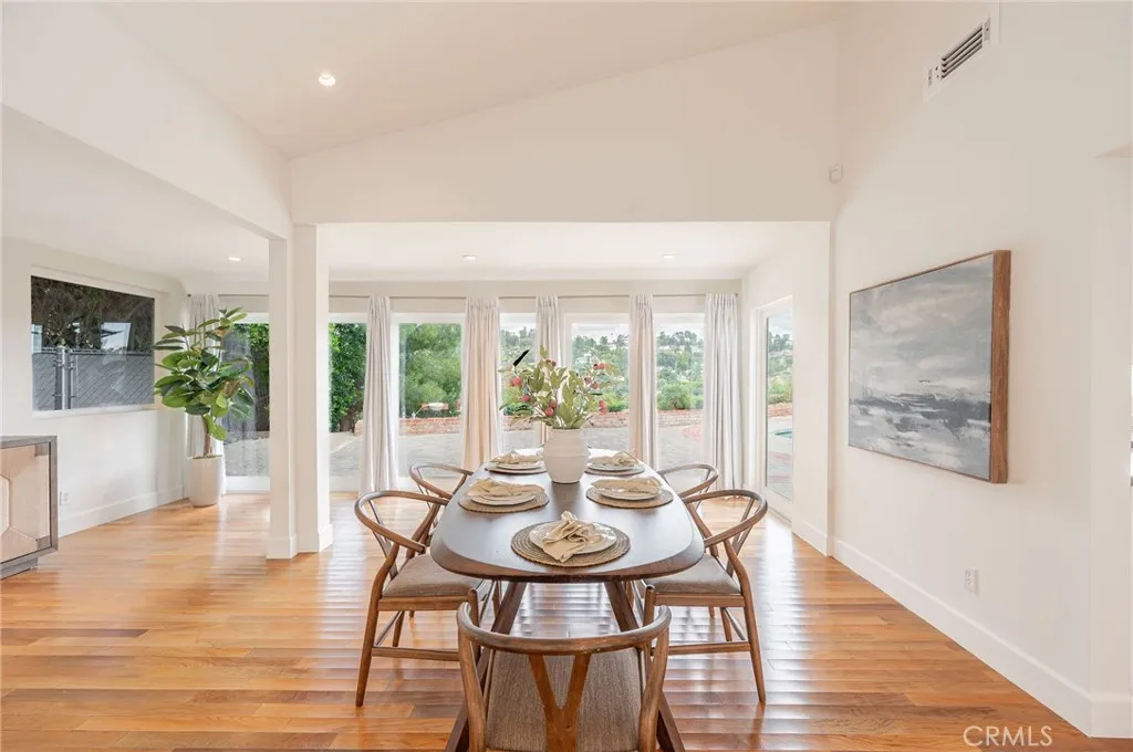 Additional image 64 of 19281 Berclair Lane, Tarzana, CA 91356