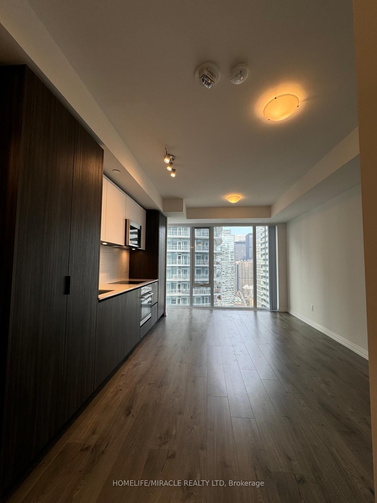 Additional image 2 of 3508-8 Widmer Street, Toronto, ON, M5V 0W6