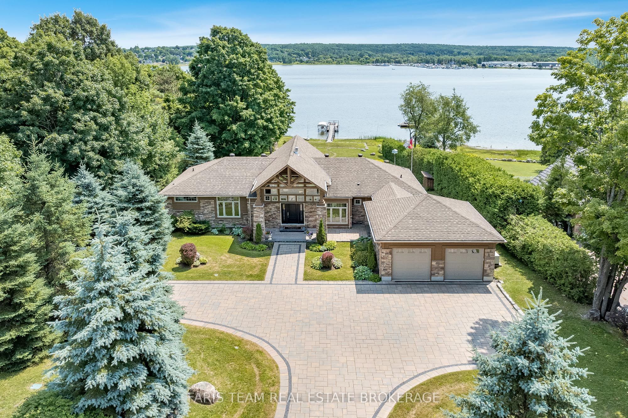 219 Champlain Road, Penetanguishene, ON, L9M 1S2 photo 3