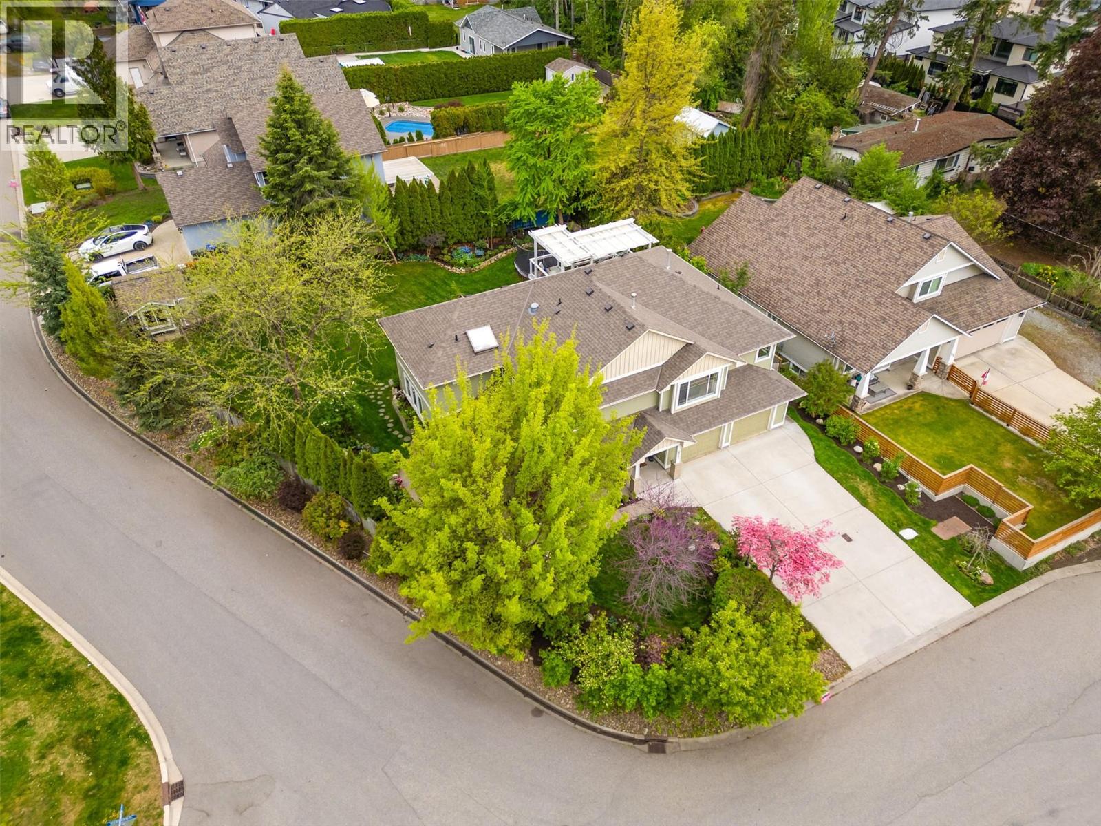 Additional image 3 of 877 Hubbard Road, Kelowna, BC, V1W1N5