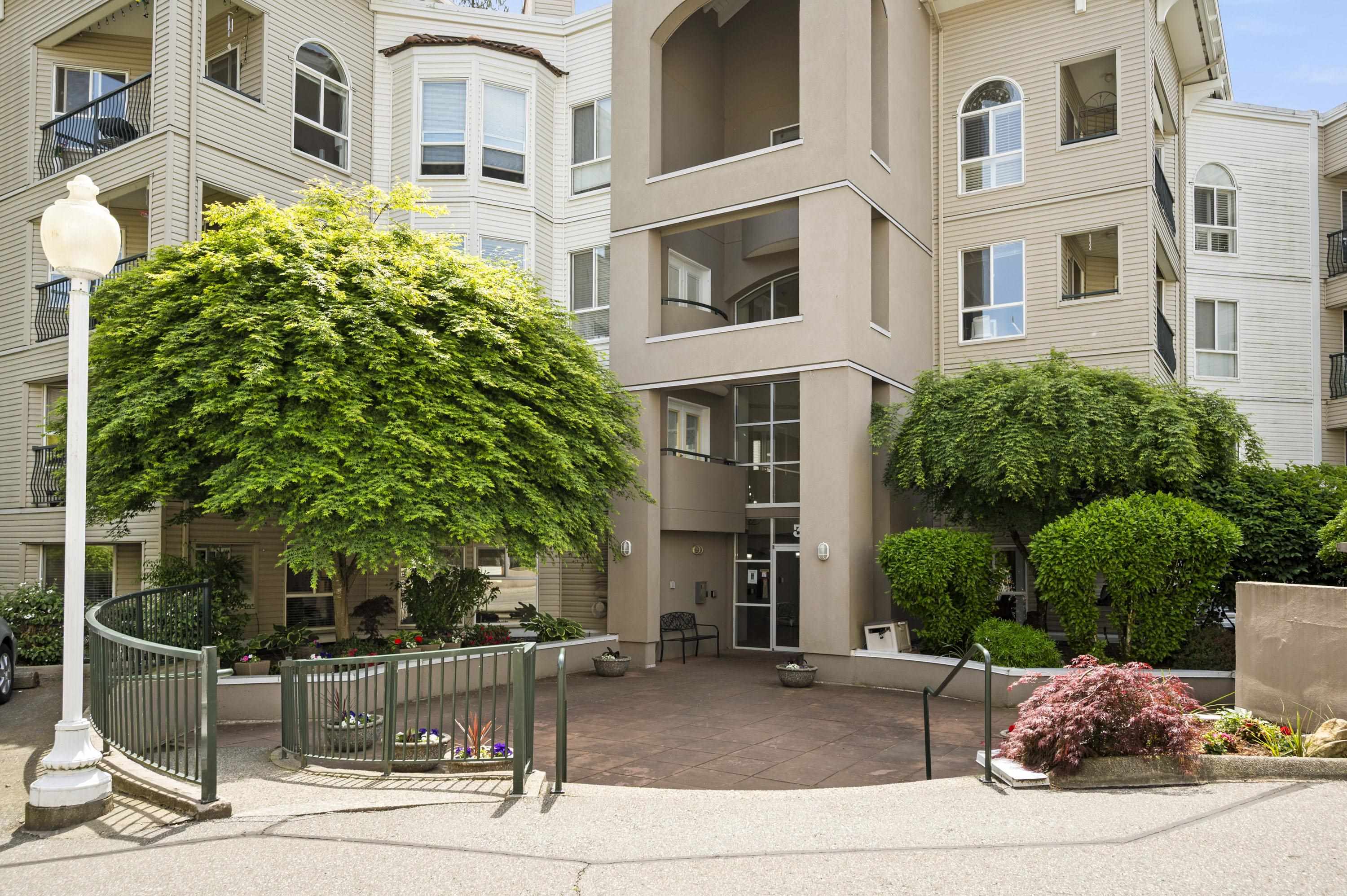 Additional image 3 of 208-3176 Gladwin Road, Abbotsford, BC, V2T 6R7
