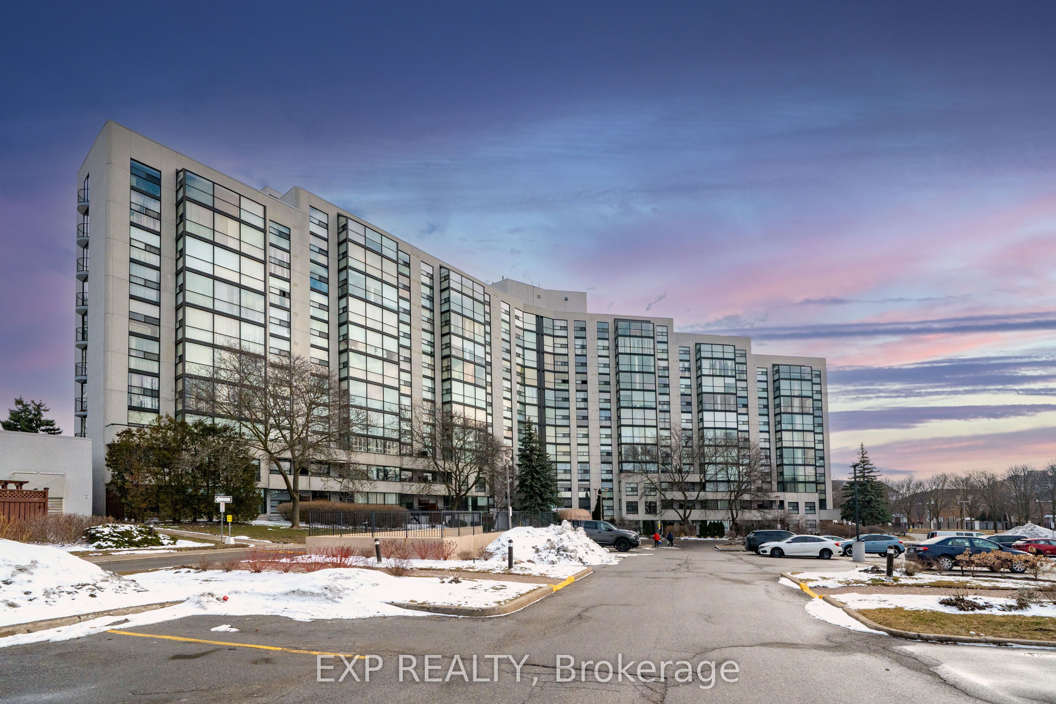 Additional image 4 of 404-30 Harding Boulevard W, Richmond Hill, ON, L4C 9M3