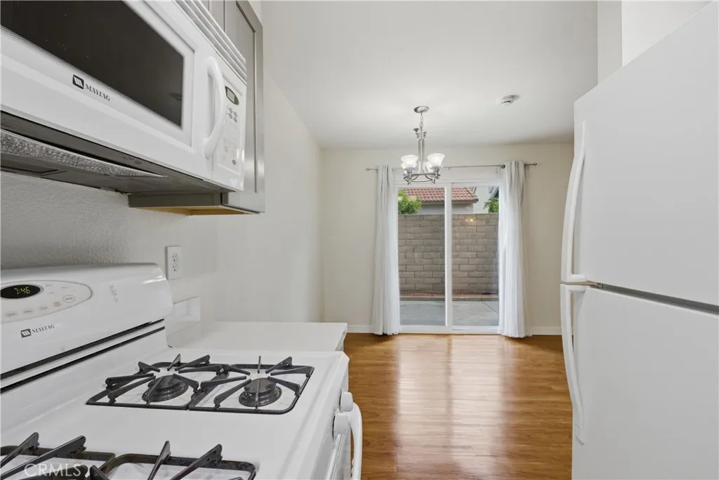 Additional image 17 of 403 S Newhope unit C St, Santa Ana, CA 92704
