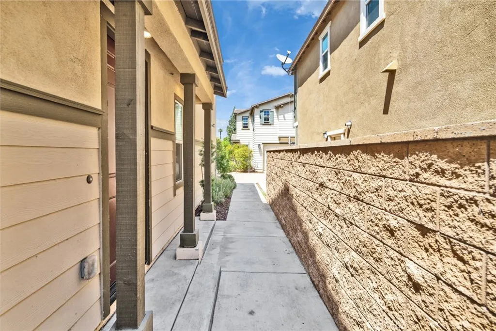 Additional image 6 of 2076 E Sentinel Privado, Ontario, CA 91764