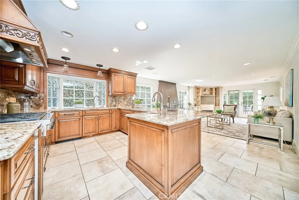 Additional image 57 of 15 Ensueno E, Irvine, CA 92620