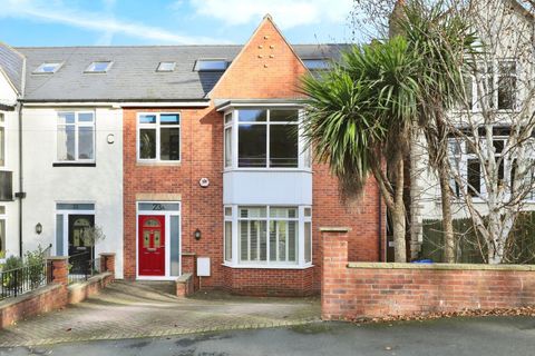 Meadowhead, Woodseats, Sheffield S8