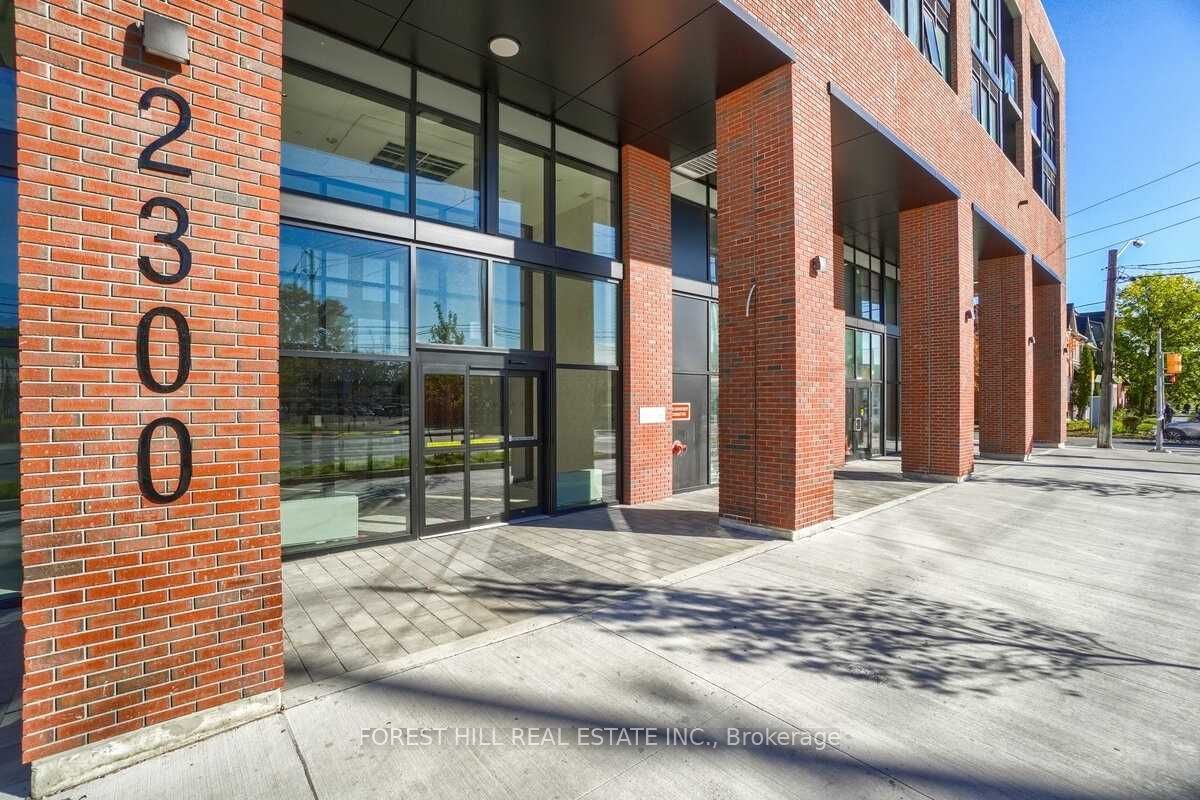 Additional image 3 of 103-2300 St Clair Avenue W, Toronto, ON, M6N 0B3