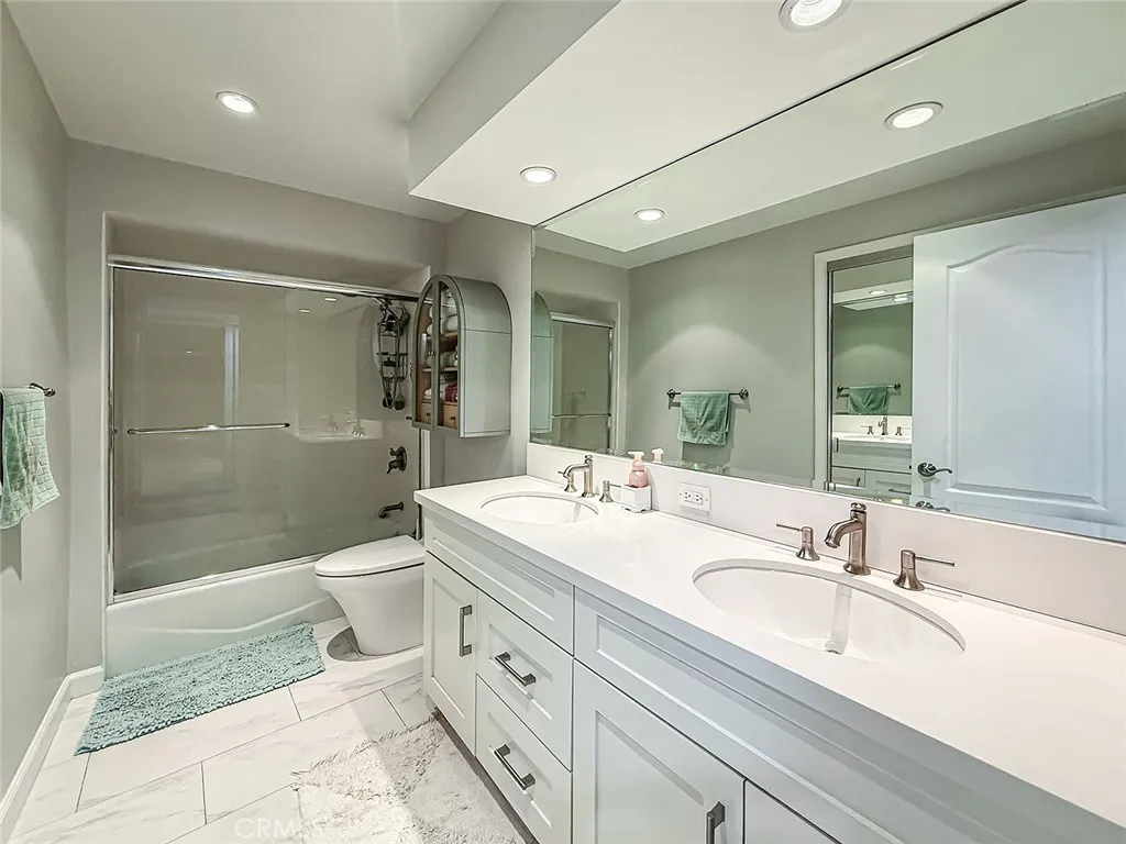 Additional image 118 of 23433 Hatteras St, Woodland Hills, CA 91367