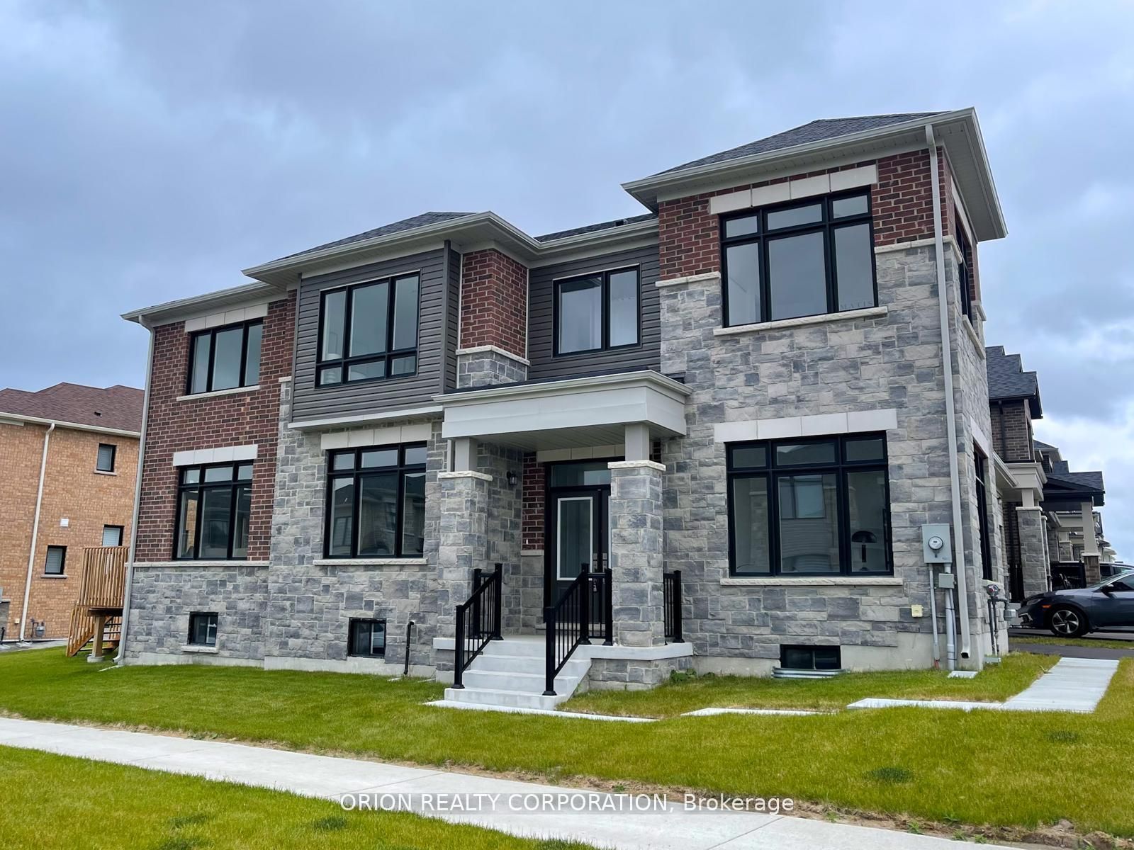 147 Fenchurch Manor, Barrie, ON, L9J 0X1