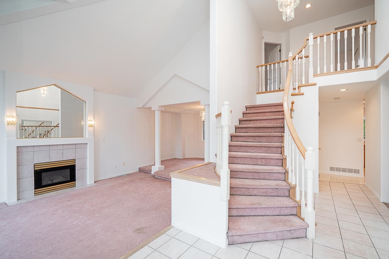 Additional image 2 of 17072 103 Avenue, Surrey, BC, V4N 3K9