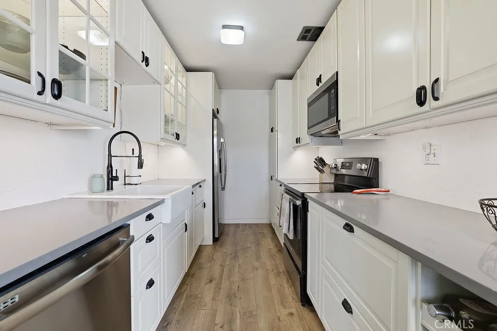 Additional image 2 of 5400 Newcastle Avenue Unit 45, Encino, CA 91316