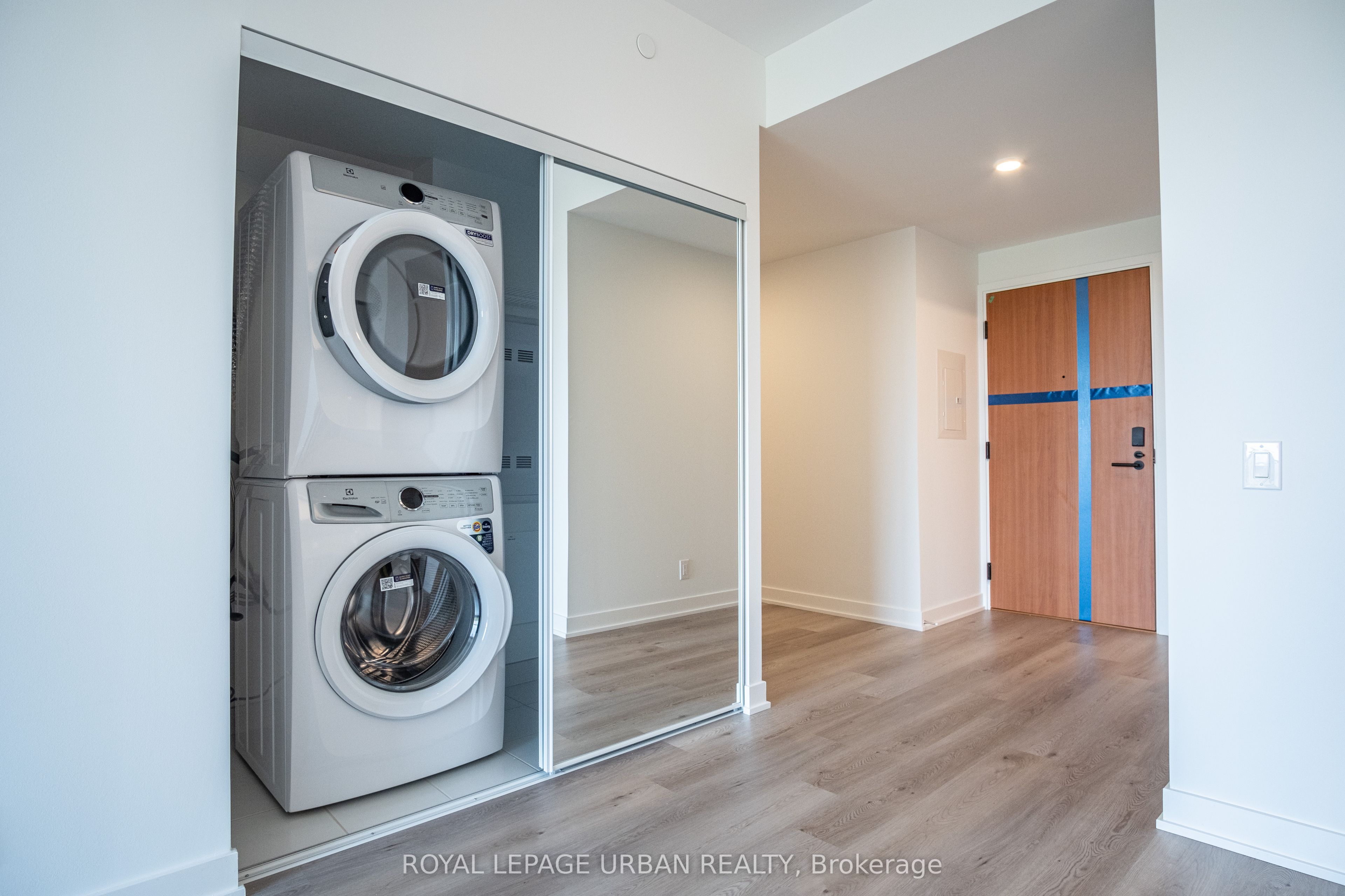 Additional image 6 of 913-1660 Bloor Street W, Toronto, ON, M6P 1B1