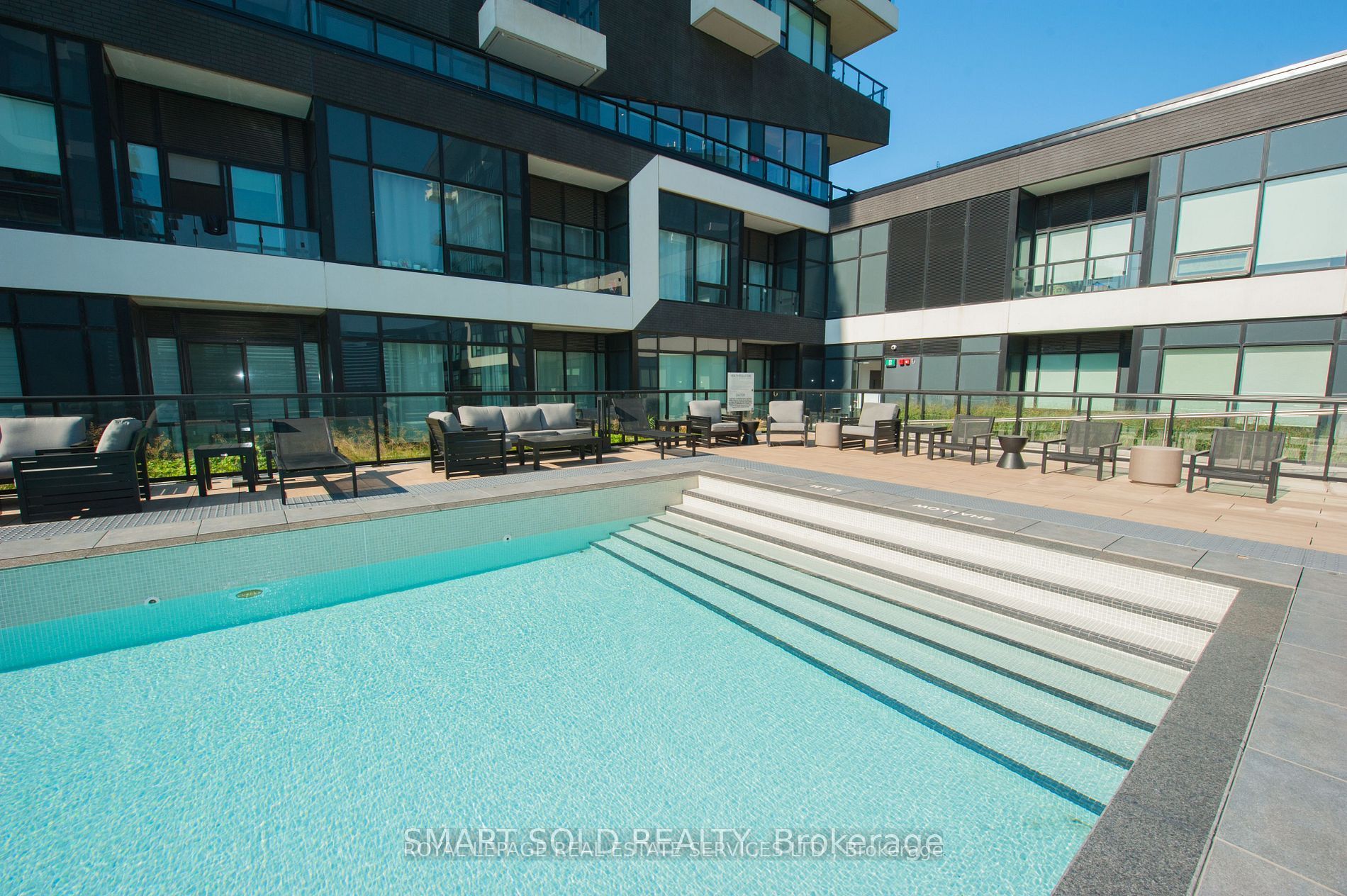 1126-2485 Taunton Road, Oakville, ON, L6H 3R8