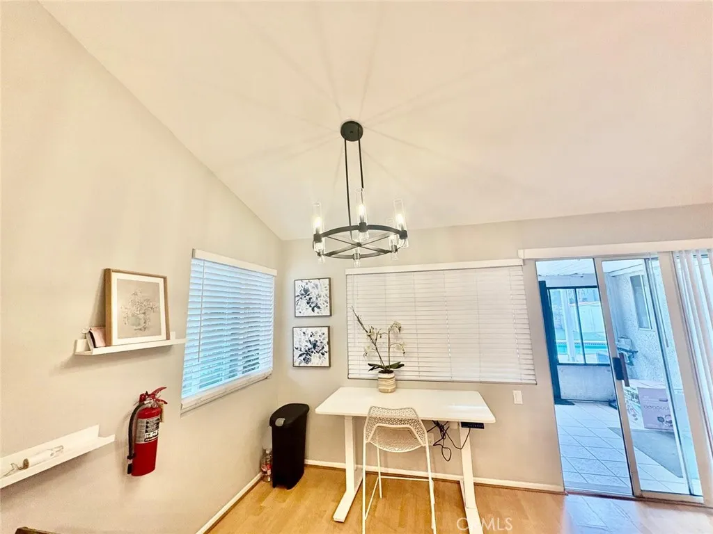 Additional image 12 of 21100 Vintage St, Chatsworth, CA 91311