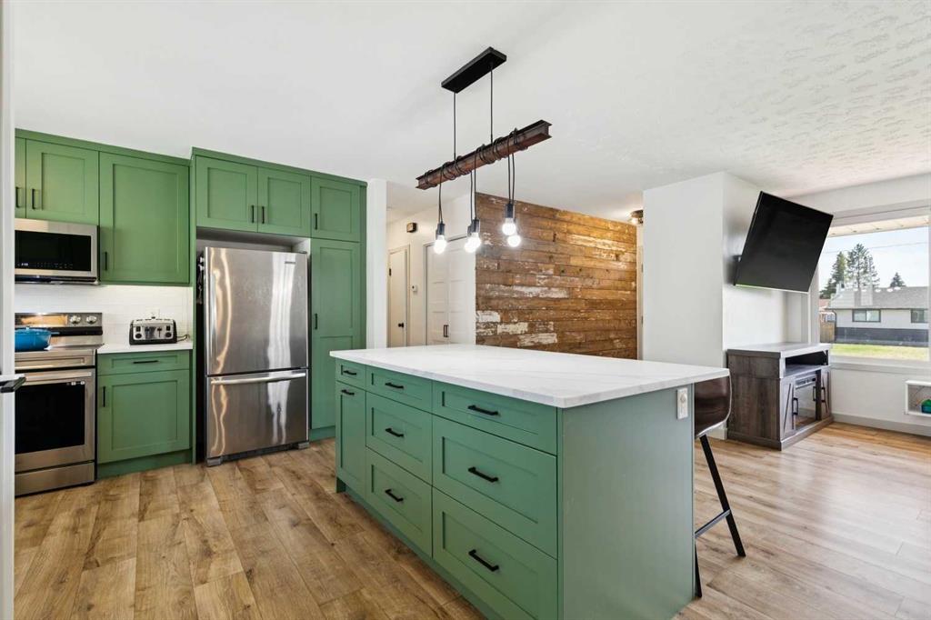 Additional image 4 of 4604 Fordham Crescent SE, Calgary, AB, T2A 2A4