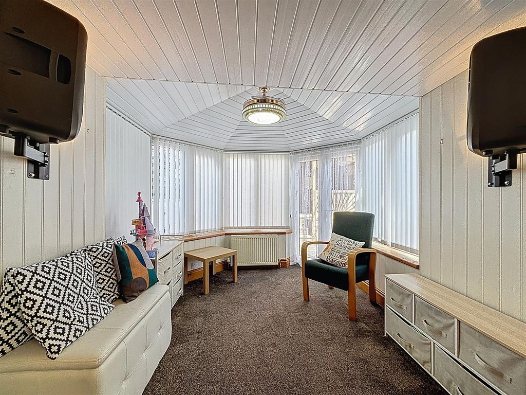 Additional image 17 of 6 bed terraced house for saleEastgate, Hornsea HU18