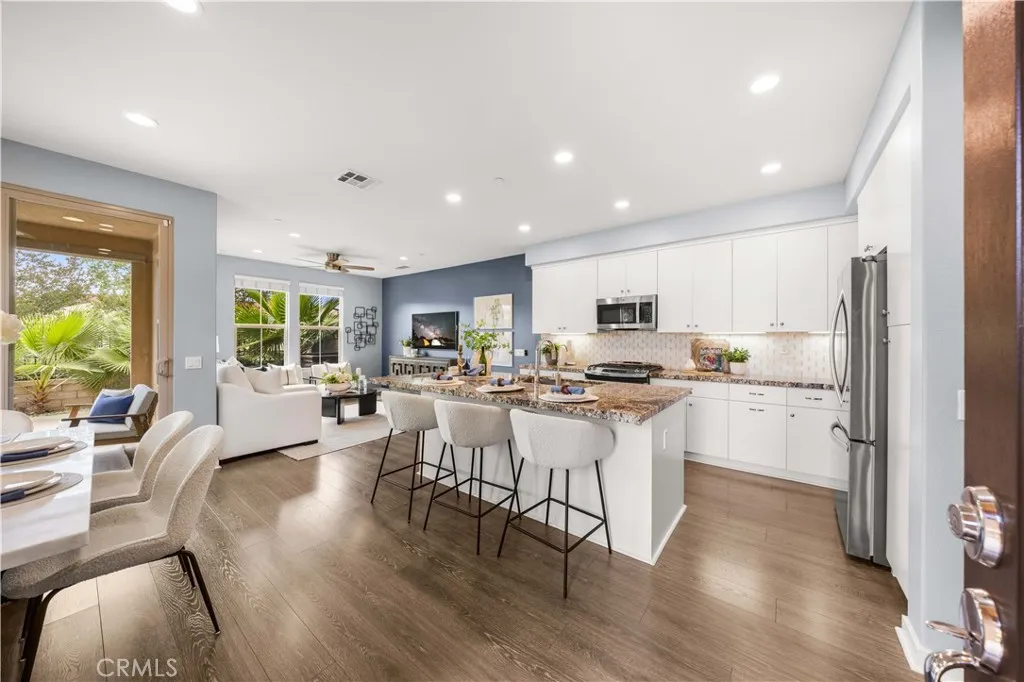 Additional image 46 of 65 Finch, Lake Forest, CA 92630